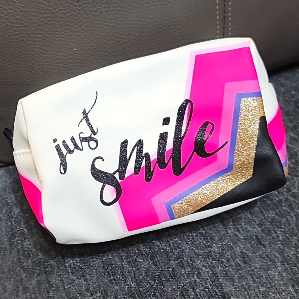 Makeup bag